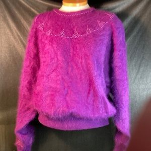 Vintage 80’s Vanesha Angora purple sweater. C112 Size S Has not been laundered.